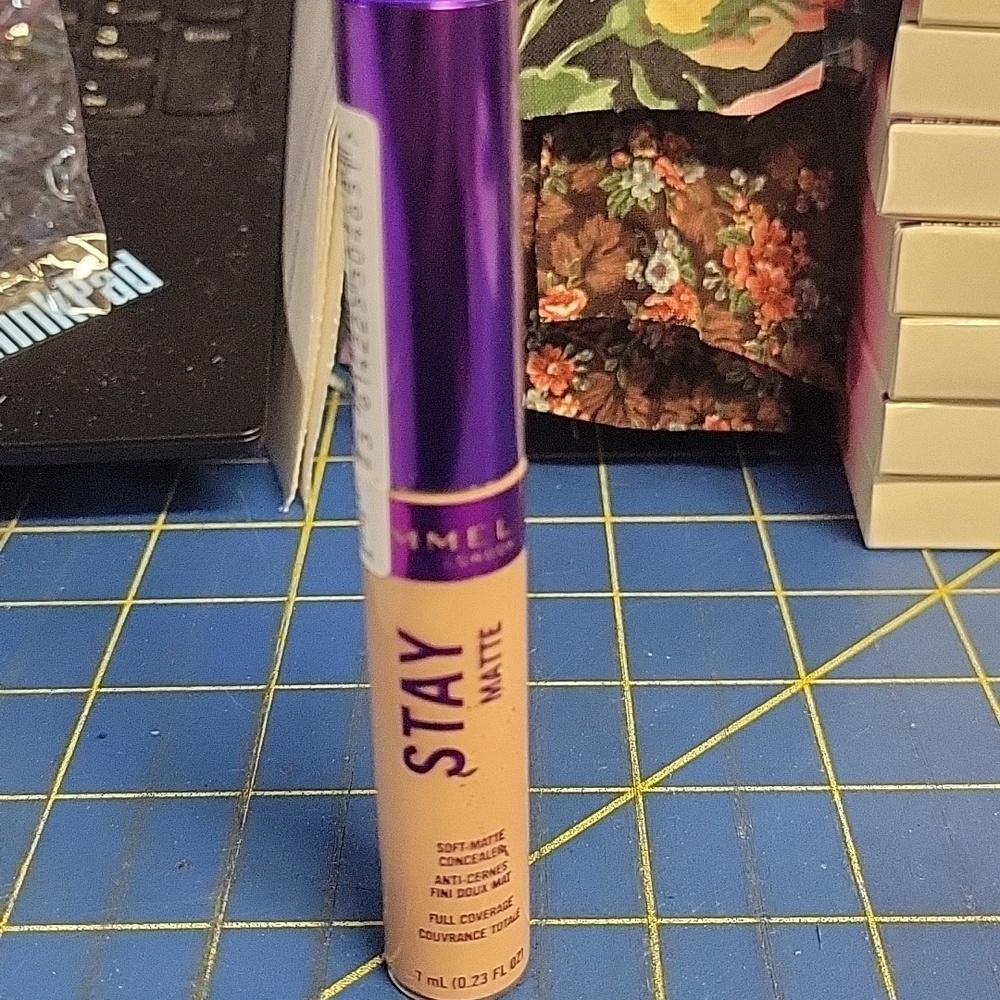 Rimmel Stay Matte Liquid Concealer New Sealed Tube 251 Classic Beige